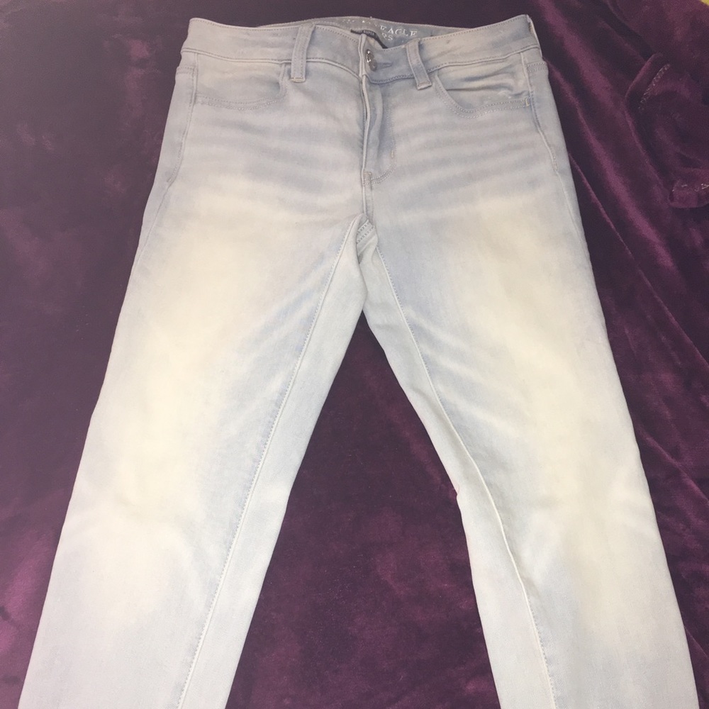 American eagle light wash jeans